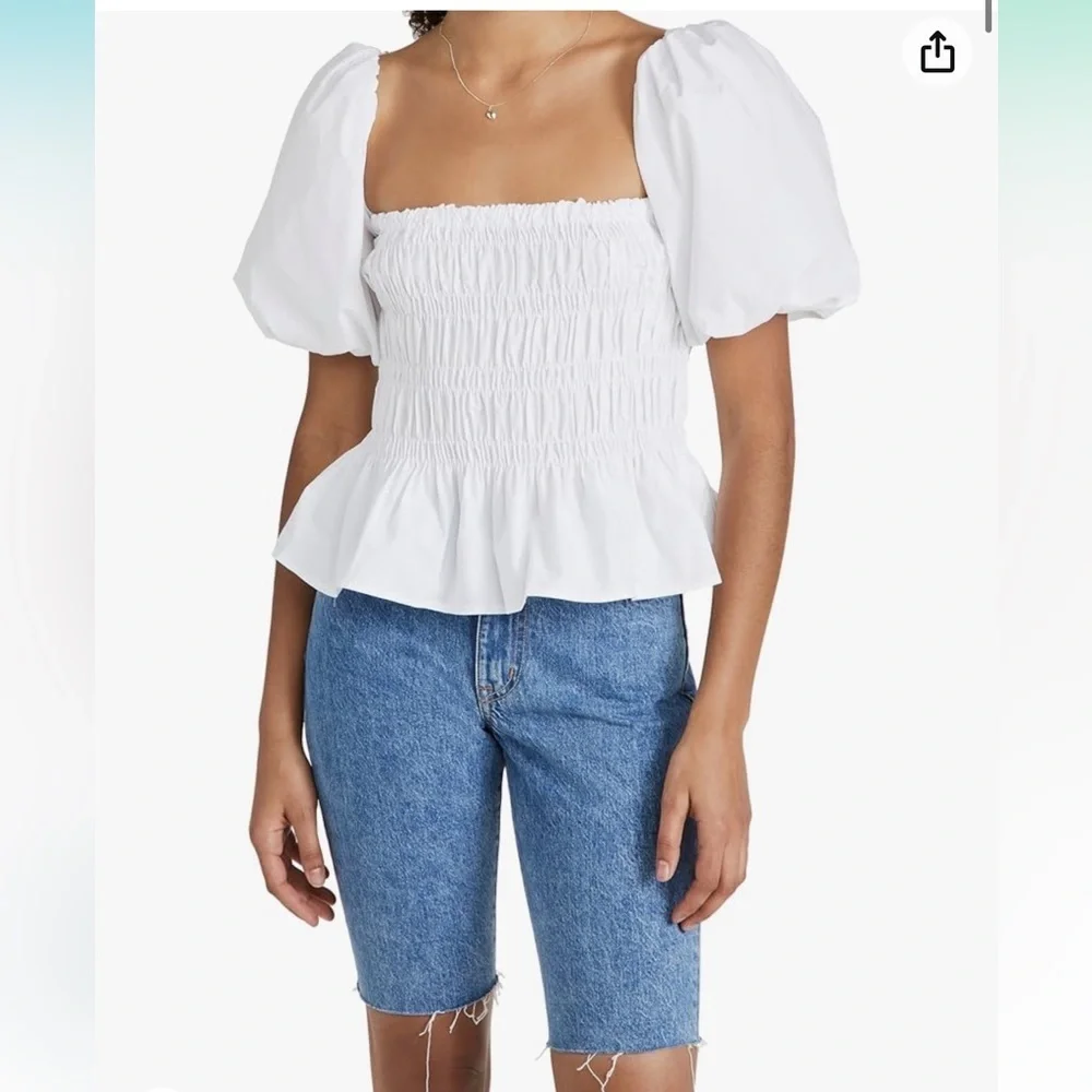 ASTR the Label Bubble Puffy Sleeve Smocked white top size L